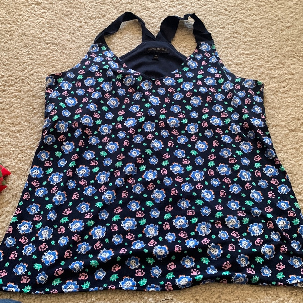 Flower tank